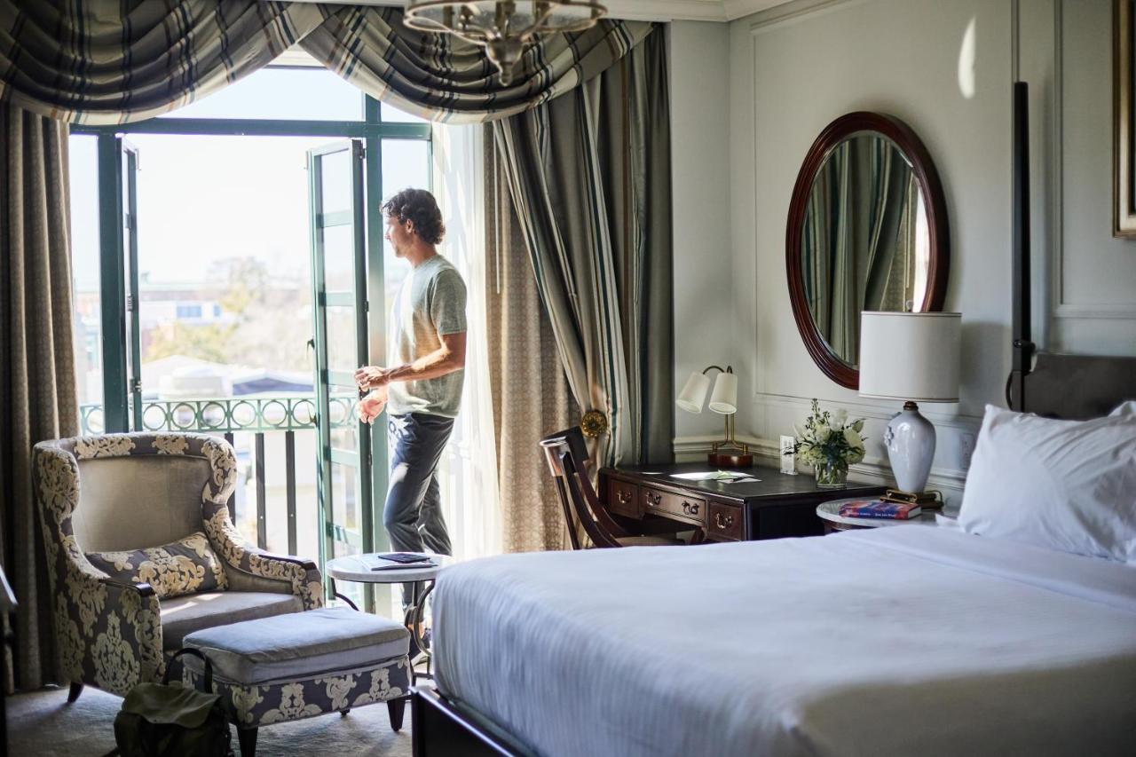 The Charleston Place ภายนอก รูปภาพ