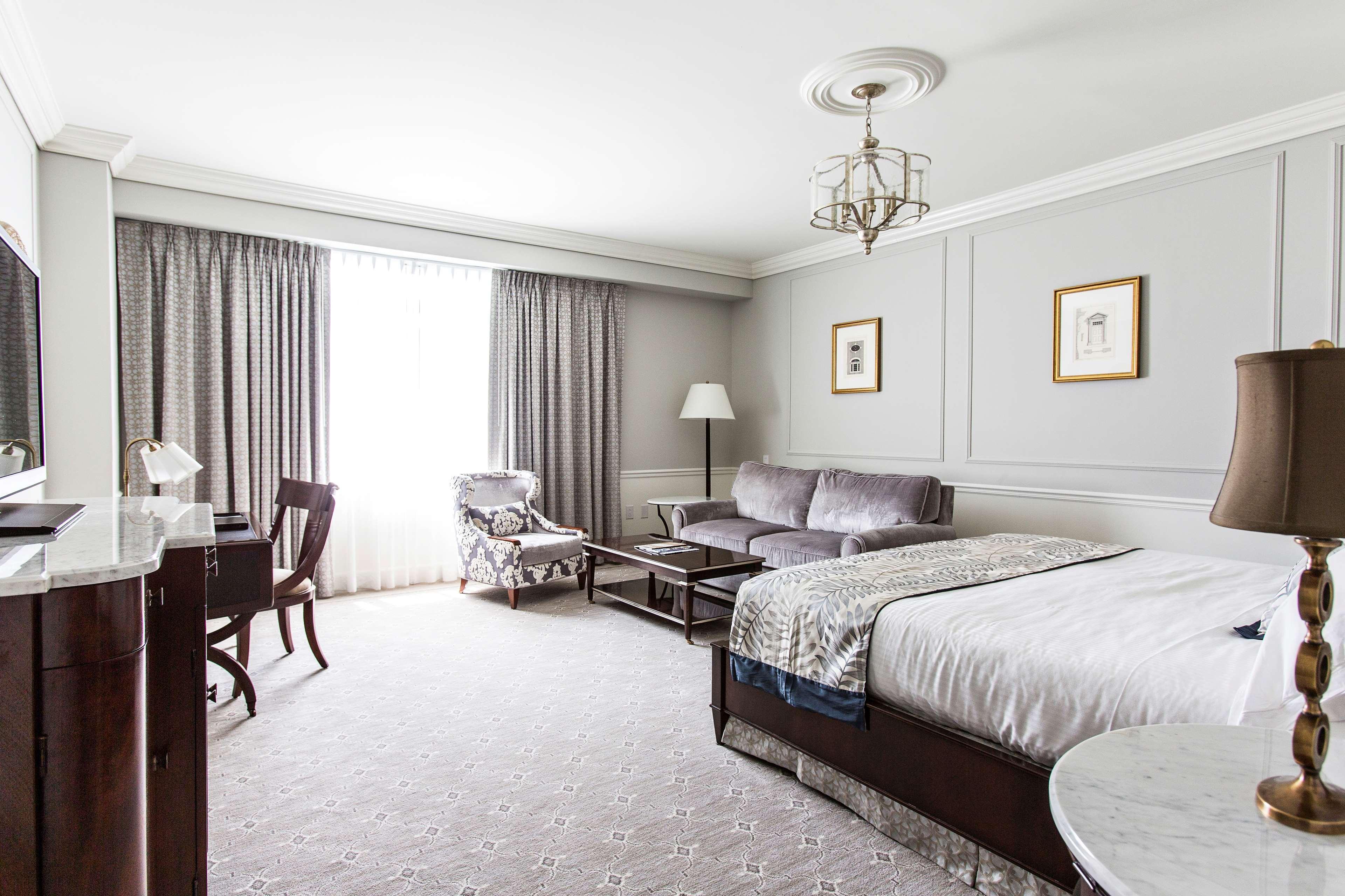 The Charleston Place ภายนอก รูปภาพ