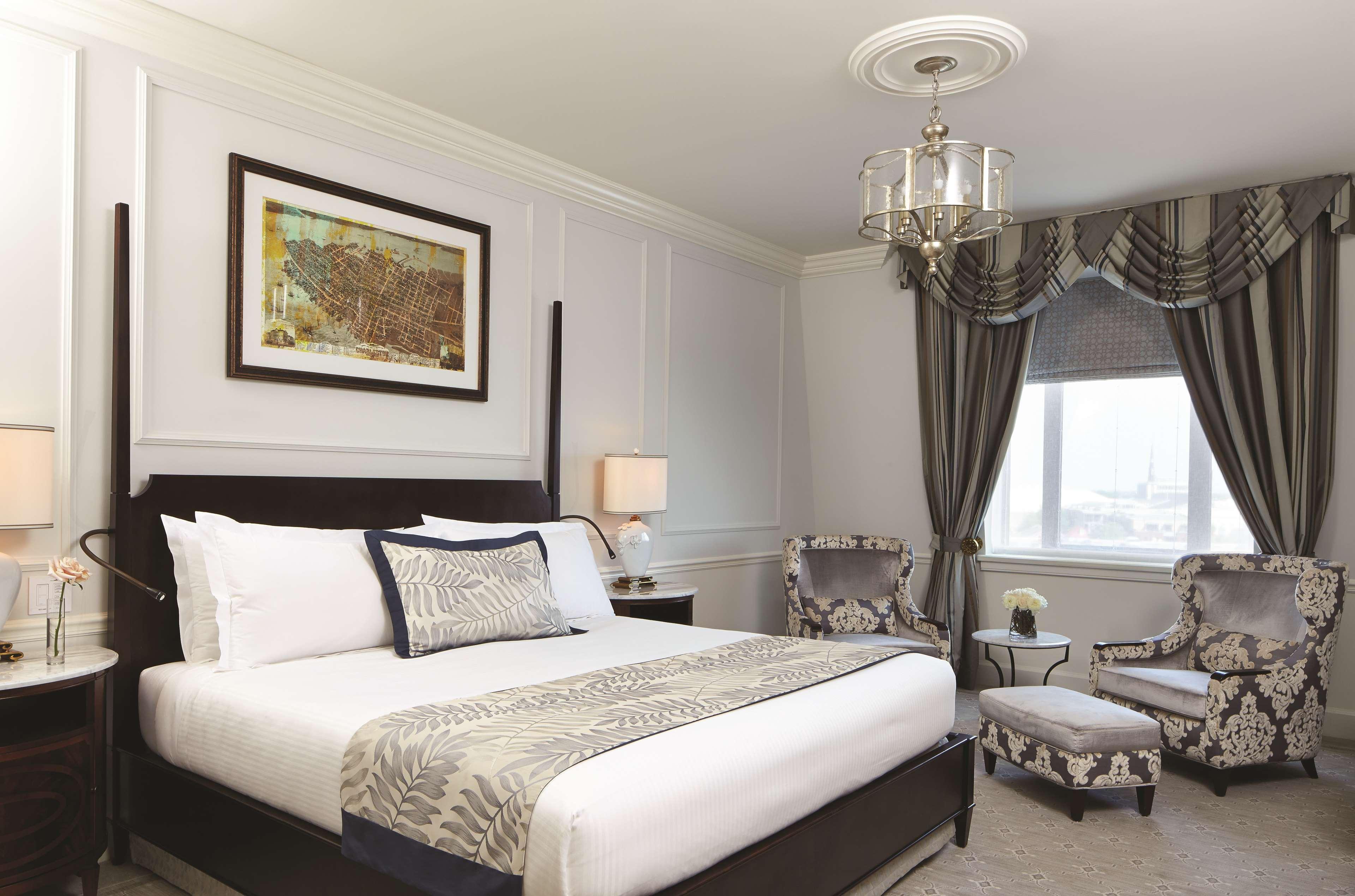 The Charleston Place ภายนอก รูปภาพ