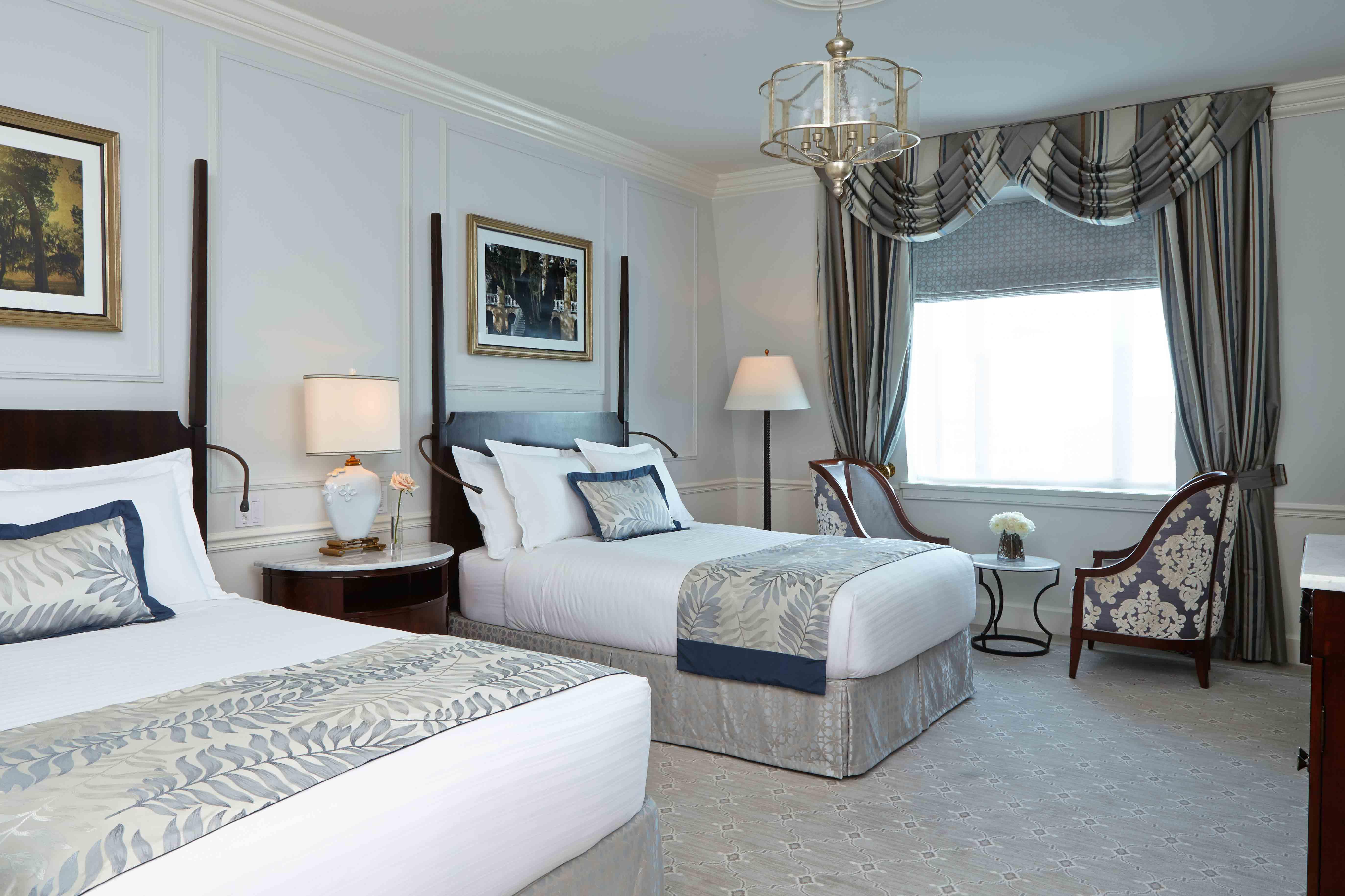 The Charleston Place ภายนอก รูปภาพ