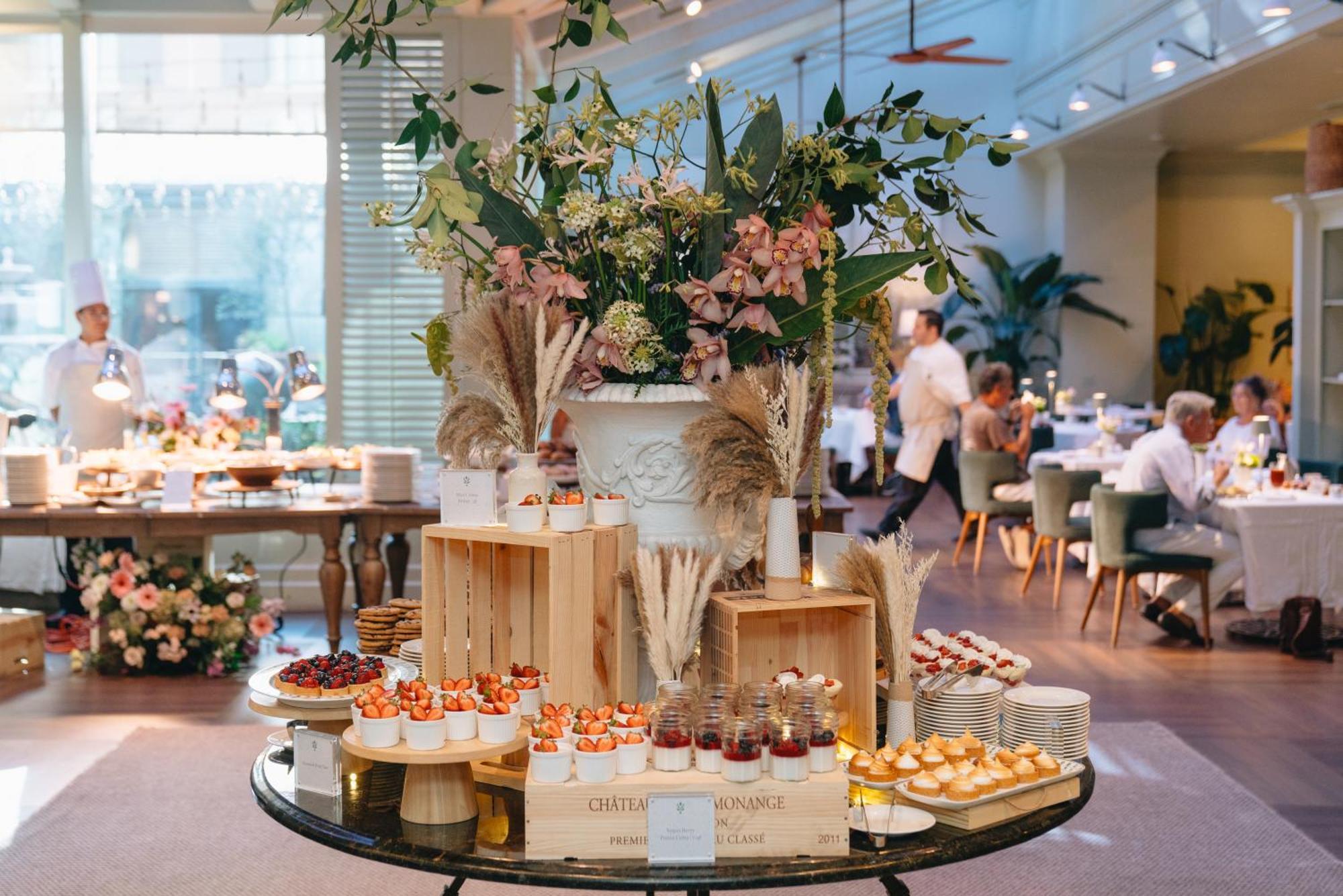 The Charleston Place ภายนอก รูปภาพ